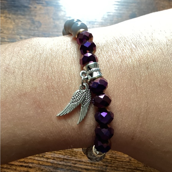 Bracelets - Picture 7 of 7